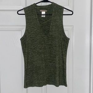 Green Low Cut T-Shirt